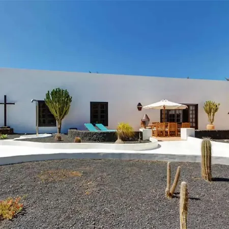 Ferienhaus Palacio Taro Chimida *