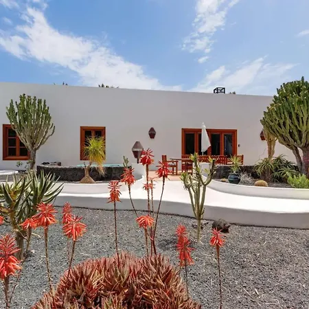 Palacio Taro Chimida Ferienhaus Teguise (Lanzarote)