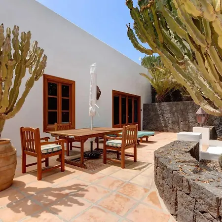 Palacio Taro Chimida Teguise (Lanzarote)