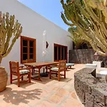 Palacio Taro Chimida Teguise (Lanzarote)