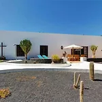 Feriehus Palacio Taro Chimida Teguise (Lanzarote)