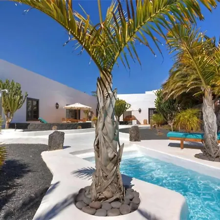 Palacio Taro Chimida Teguise (Lanzarote)