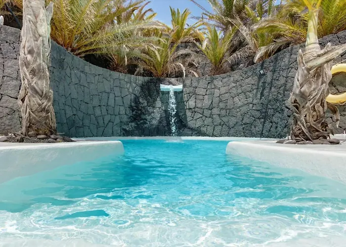 別荘 Palacio Taro Chimida テギセ